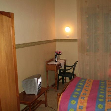 Hotel Europa Θεσσαλονίκη Δωμάτιο φωτογραφία